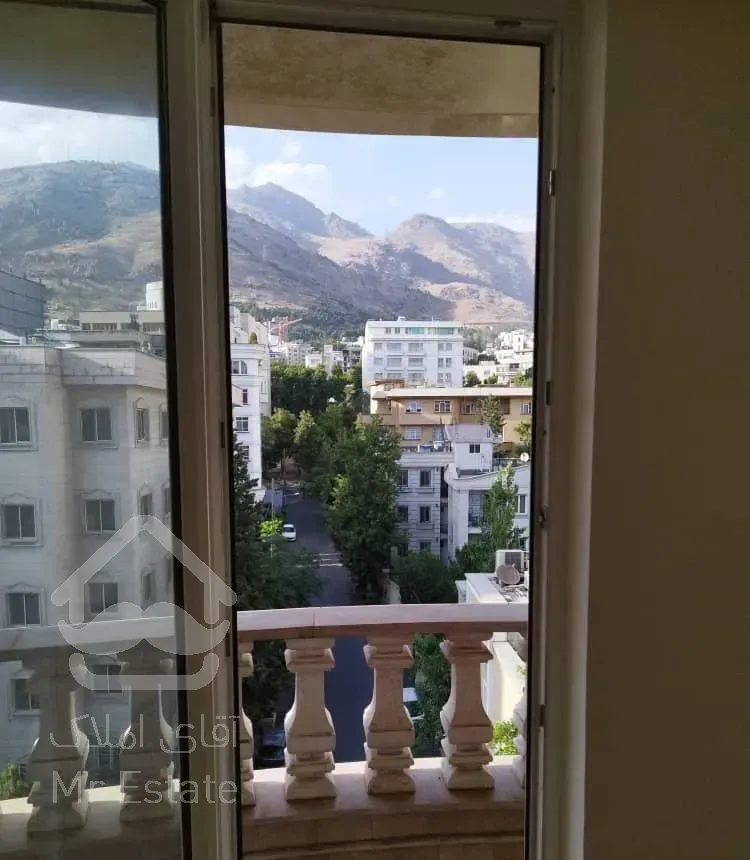 فروش آپارتمان ۹۰ متری ۲ خوابه در قلهک