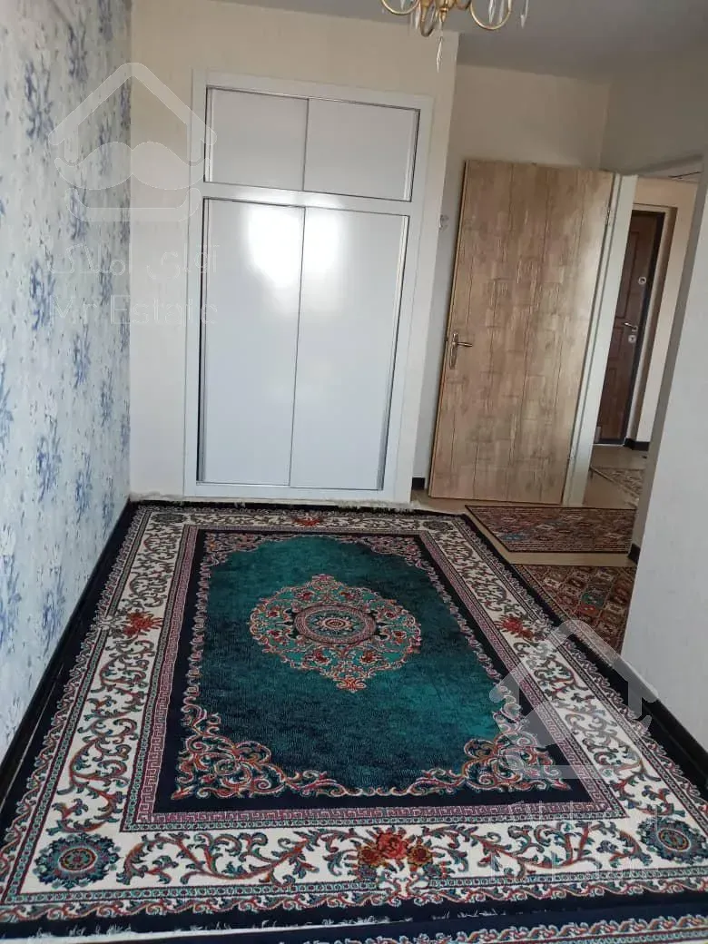 ۷۱ متر / برج ارکیده / جنوبی غرق نور / دریاچه چیتگر