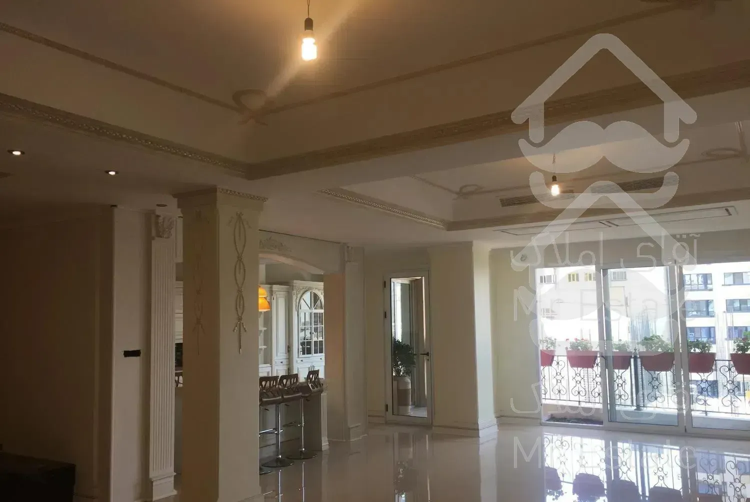 آپارتمان ۲۲۰متر باغ فردوس (الهیه)