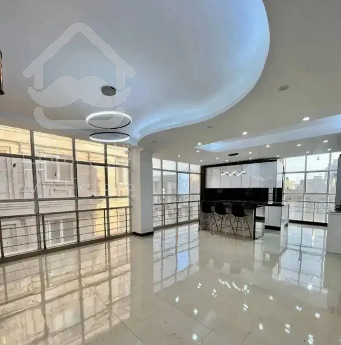 ۷۵متر/لوکس و لاکچری+پارکینگ سندی