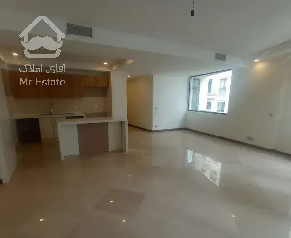 فروش140مترنیاوران/3ساله/لابی روف گاردن