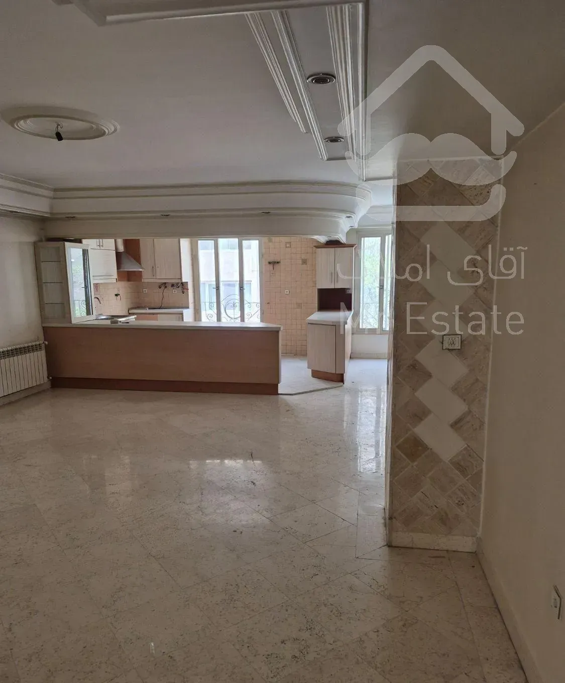 ۱۰۳ متر دو خواب چهار راه ولیعصر کوجه مهبد