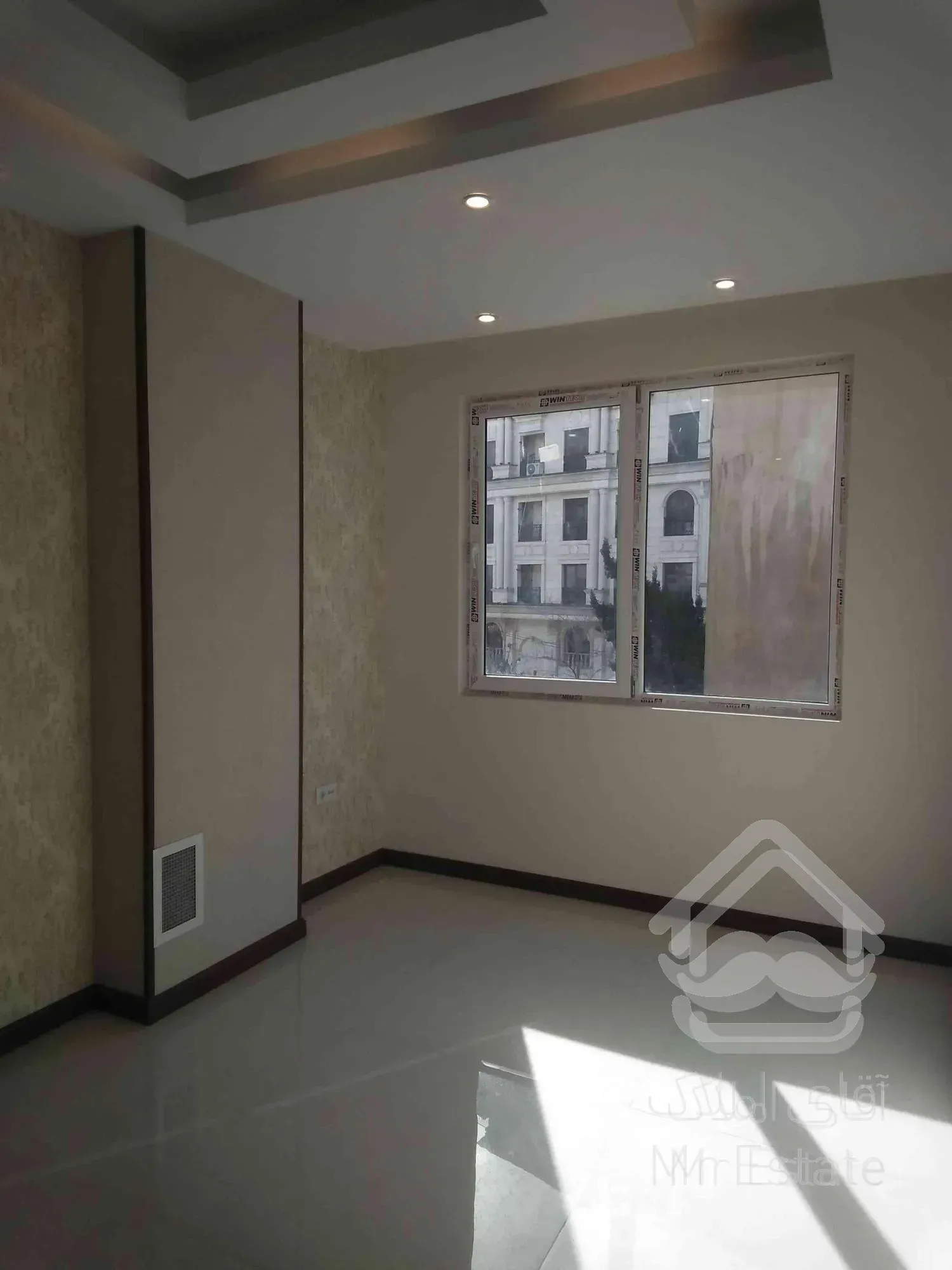 خرید  آپارتمان  سه خوابه  صادقیه