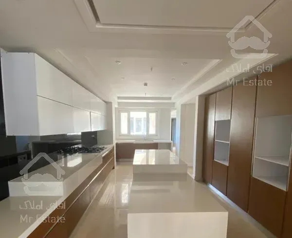 ۱۴۰متری صرافهای شمالی یک ساله فول مشاعات