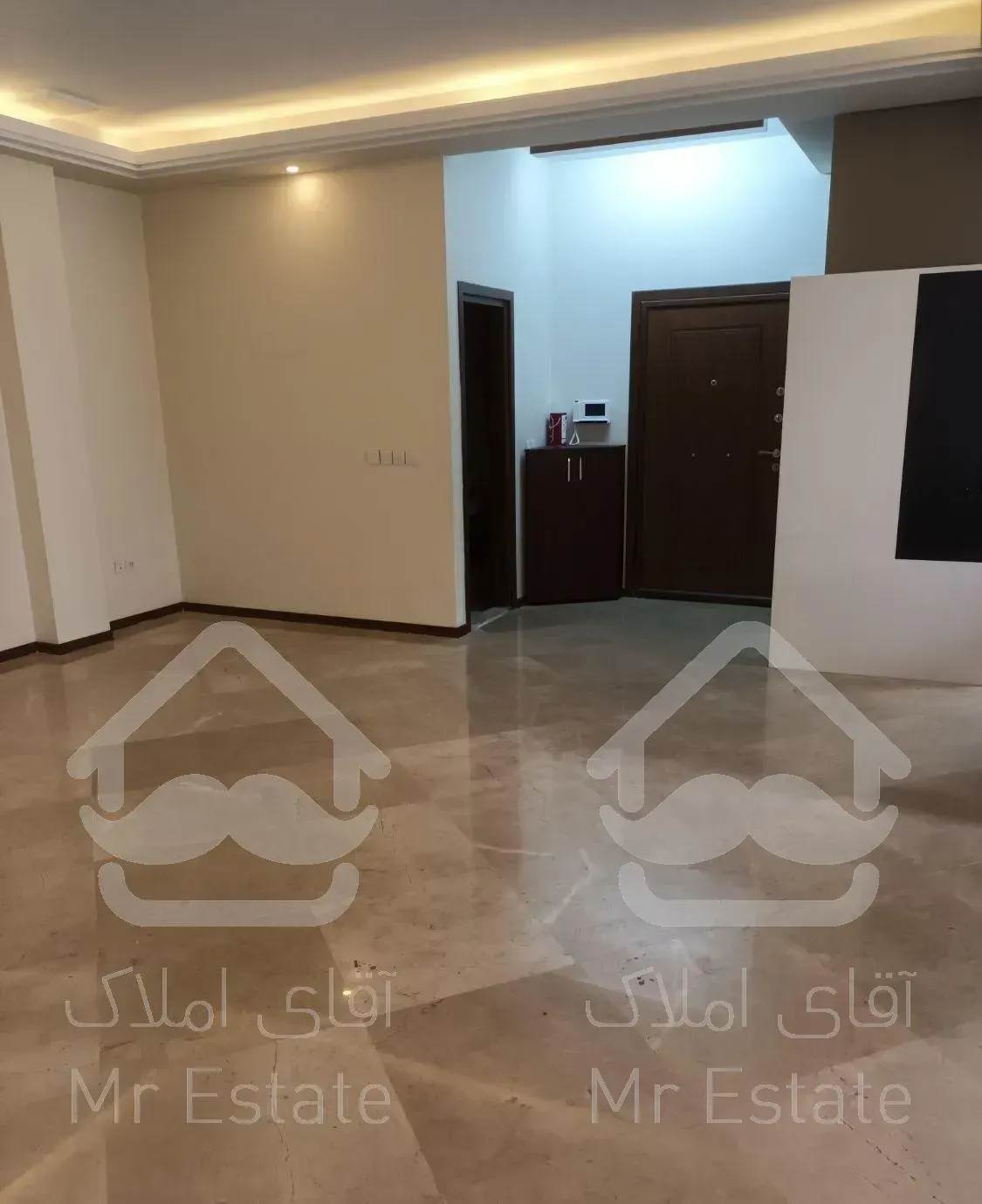 ۱۰۵ متر دو خوابه *خیابان حوری*