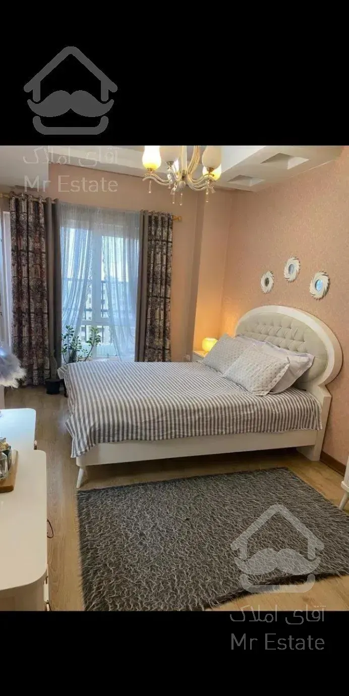 آپارتمان۱۱۱متری۲خواب ویو کل تهران