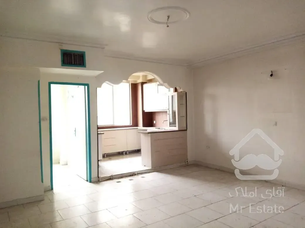 آپارتمان۶۰ متری/تک خواب/طبقه دوم/نورگیر/دسترسی عالی/سی متری جی،سبحانی