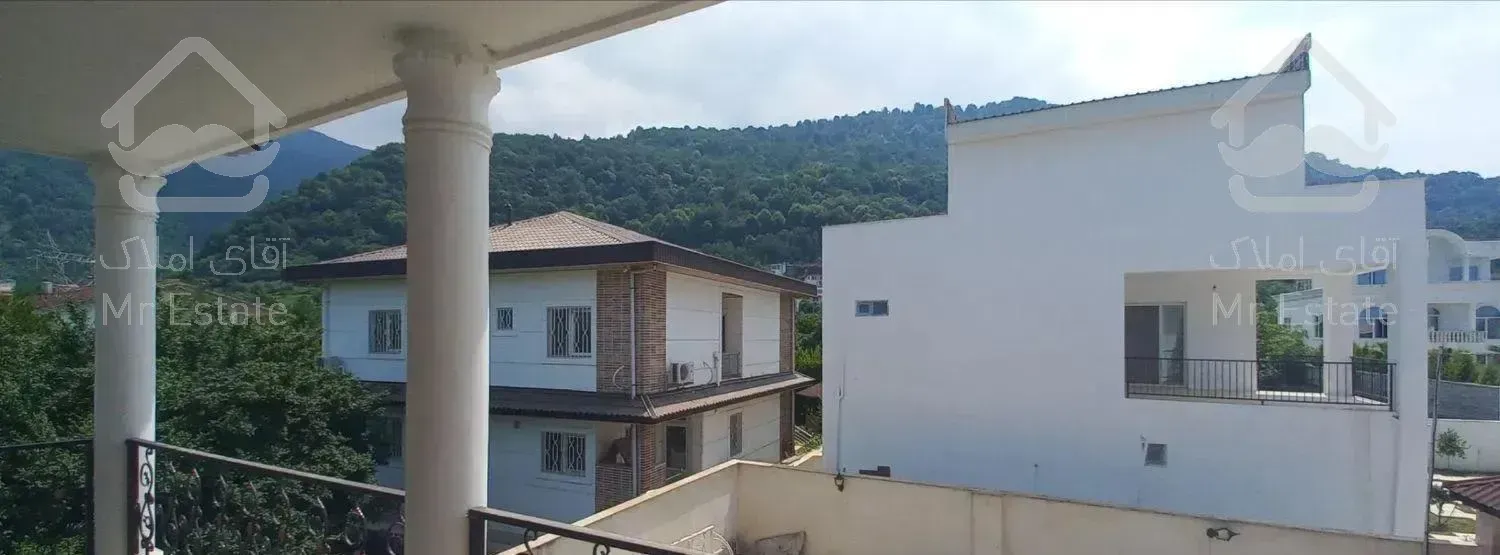 ویلا ۳۰۰ متری سند شش دانگ نجارده (شخصی ساز)