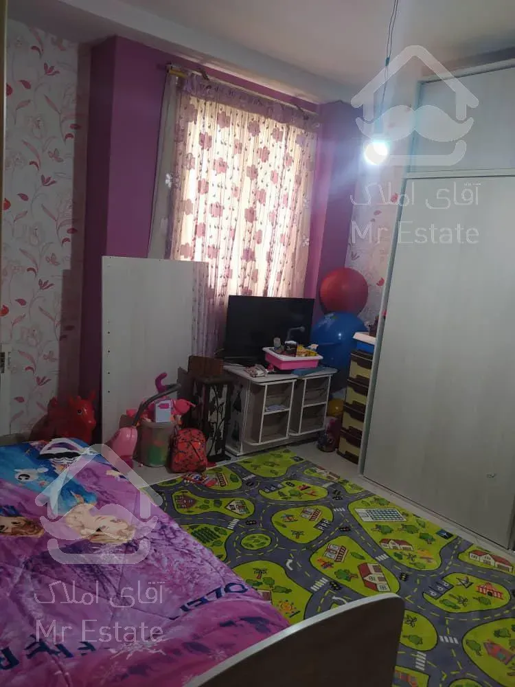 ۸۷متر دو خواب نورگیر عالی