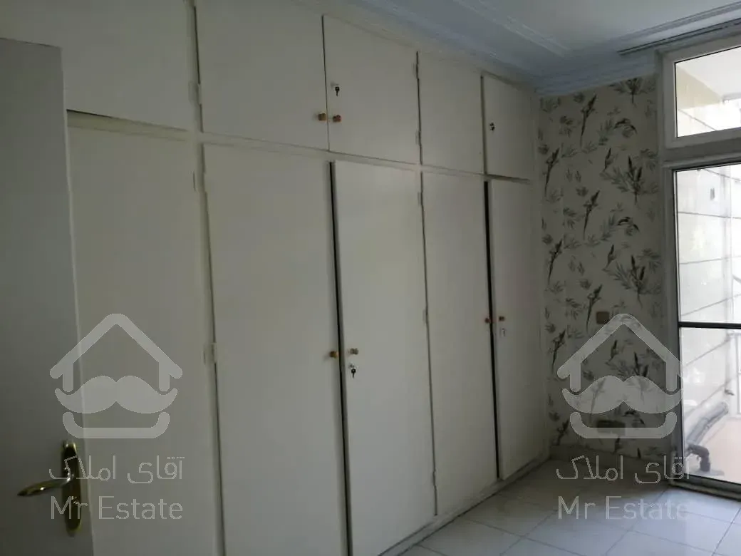 اجاره و رهن آپارتمان جردن 200  متر شیک