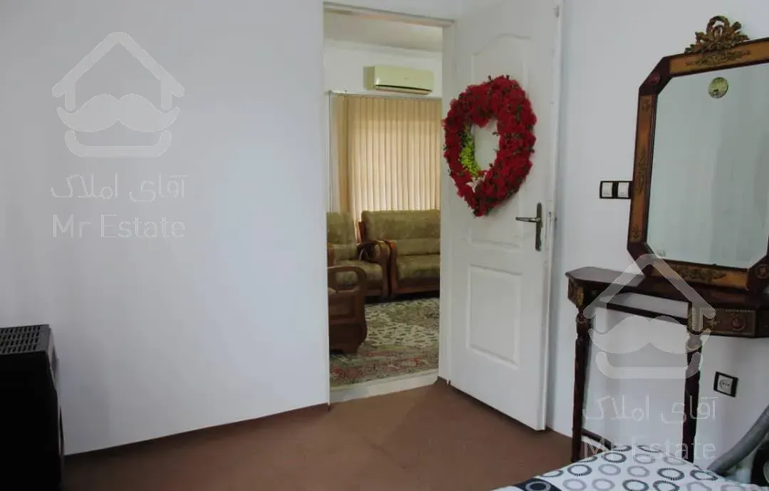 ویلا باغ زیبا با حیاط ۴۵۰ متری