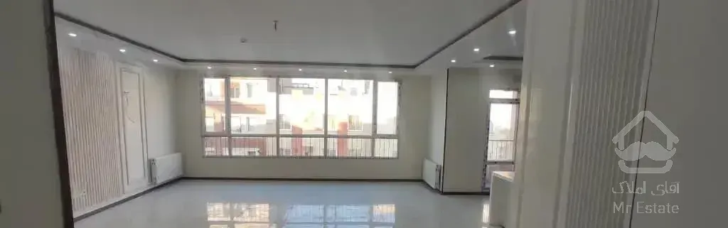 آپارتمان ۱۳۵ متری ۱سال ساخت فول