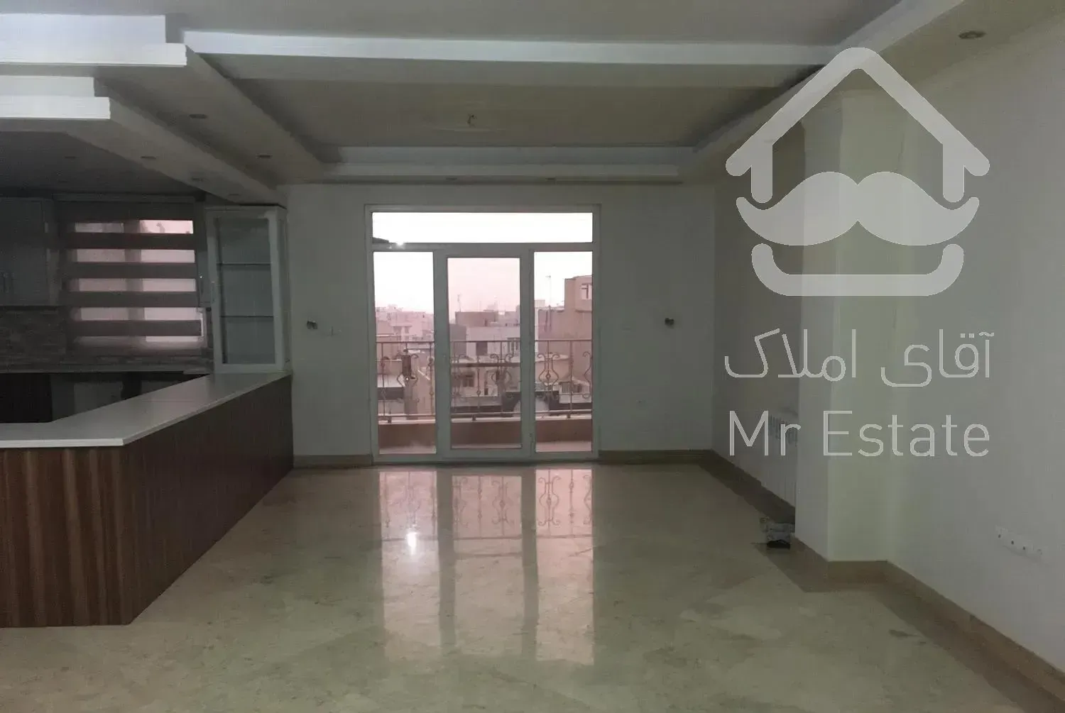 بلوار گلاب / ۱۳۰ متر/شیک