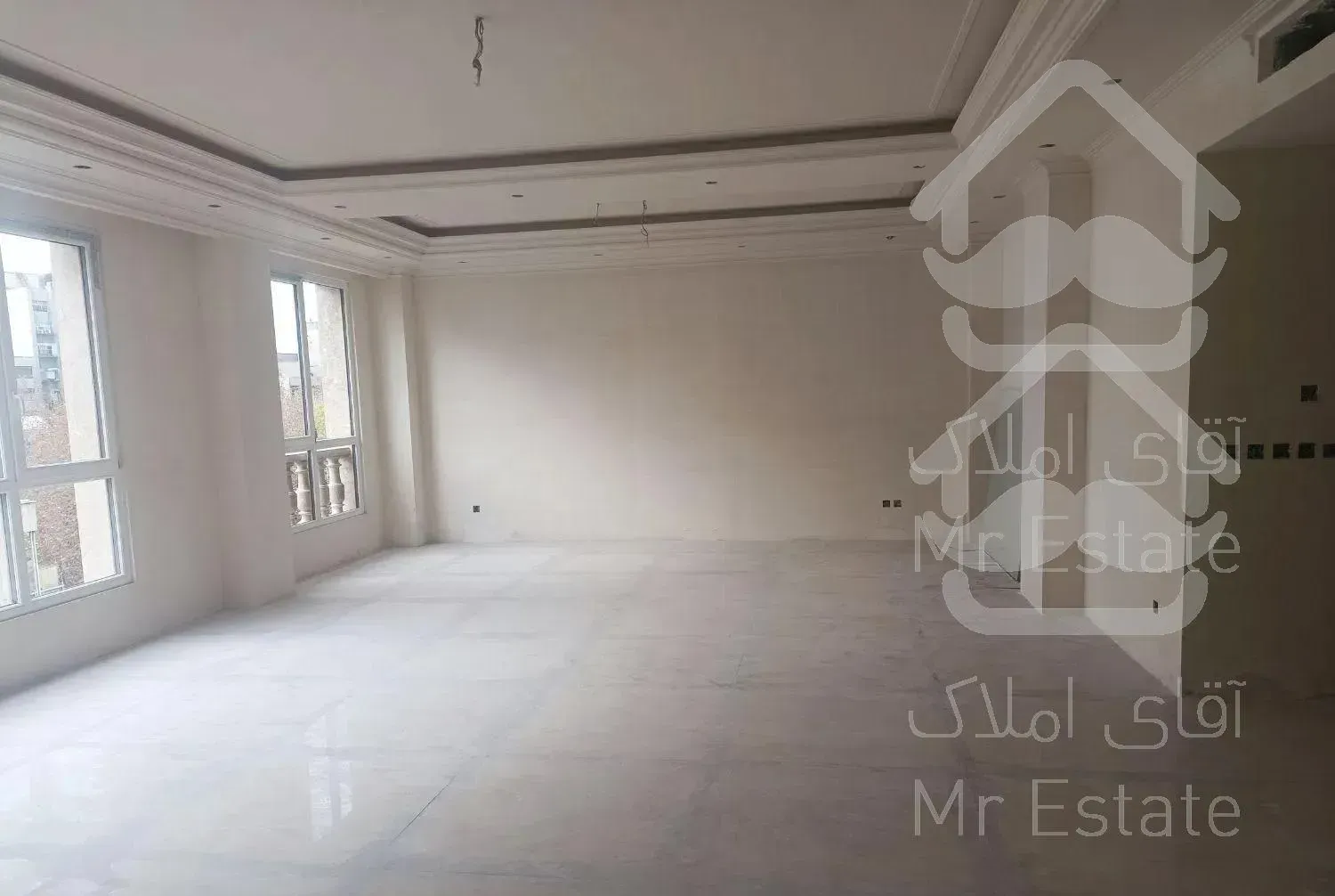 ۱۹۸متر.کلید نخورده.خ آبان شمالی.زرتشت