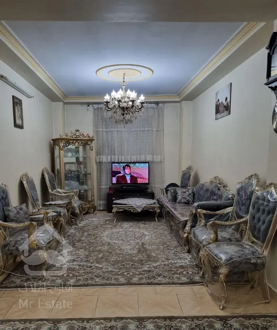 ۷۳متر یک خواب سالن پرده خور(شهرک امام خمینی)