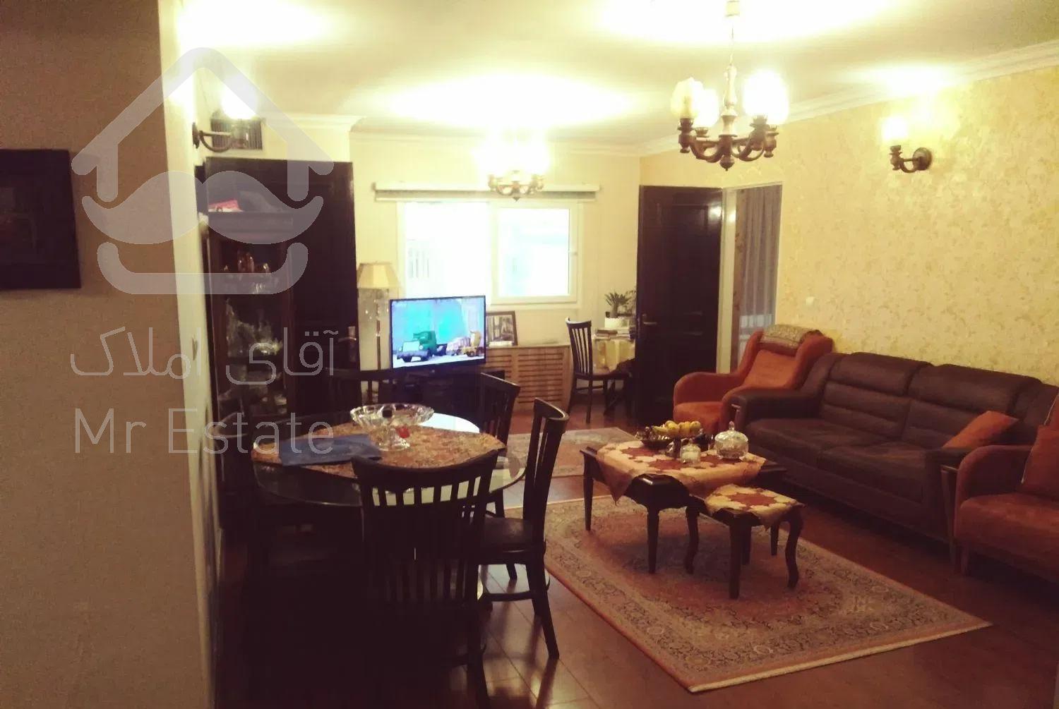 آپارتمان 86 متری دو خوابه بازسازی شده در ایرانشهر