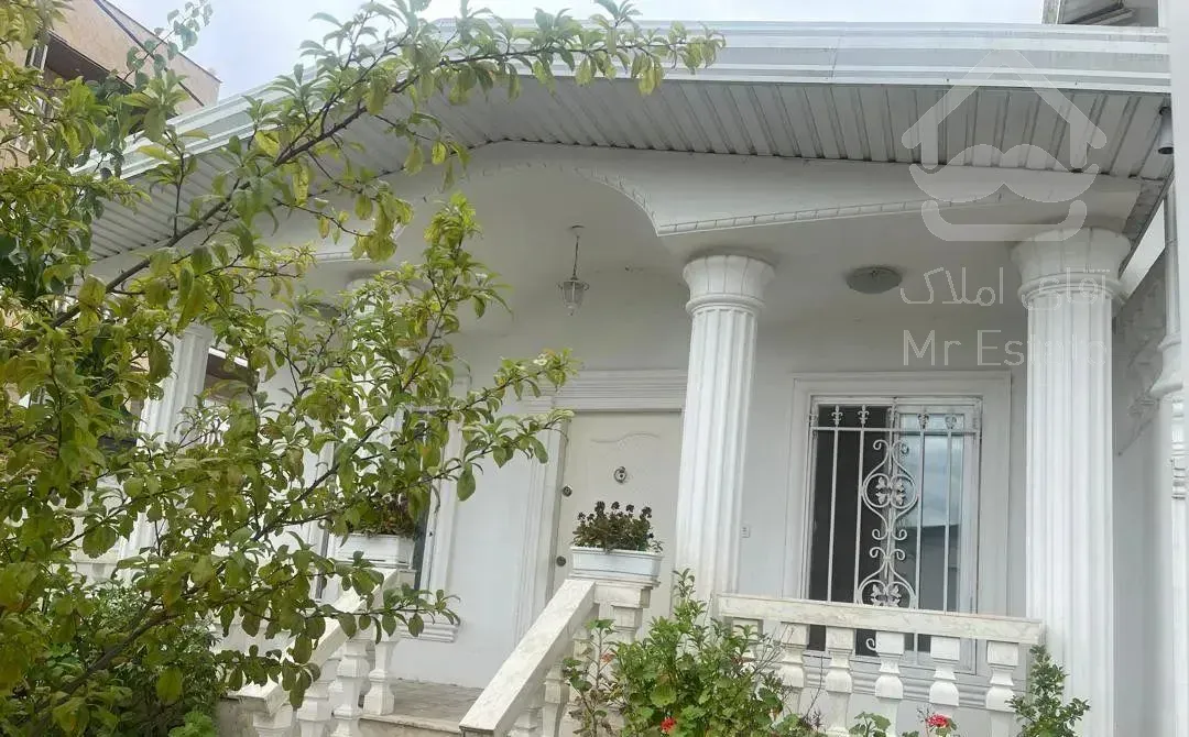 اجاره ویلاباغ۲۰۰ متری نقلی ودنج(خانم الهی)