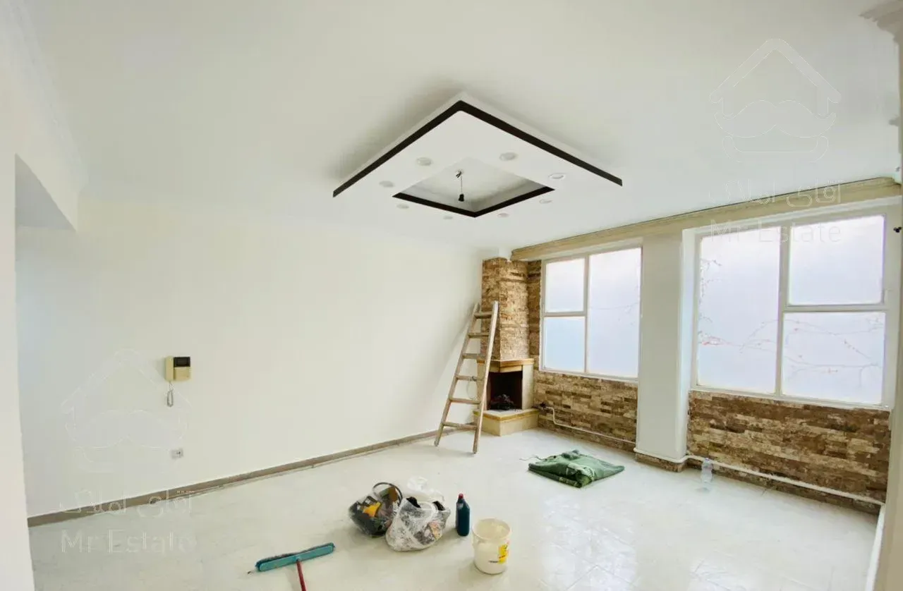 آپارتمان اندیشه فاز یک، رهن، پارکینگ اختصاصی