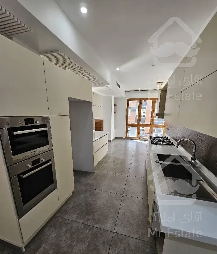 آپارتمان 135متر 2خواب فول مشاعات