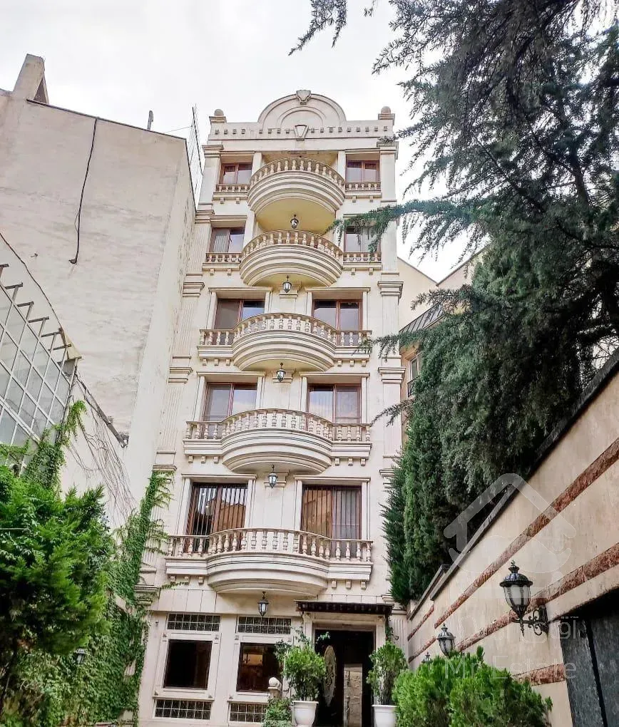 ۱۳۶متر امکانات کامل