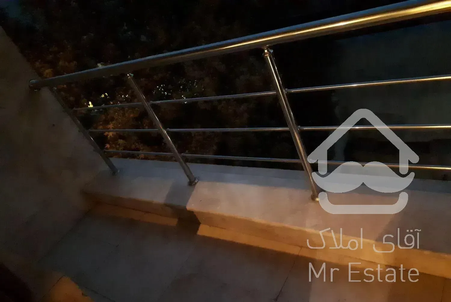 واحد ۱۲۰ومتر ۲ خوابه