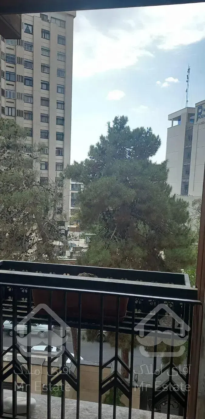 ۱۴۲متر ونک آفتاب