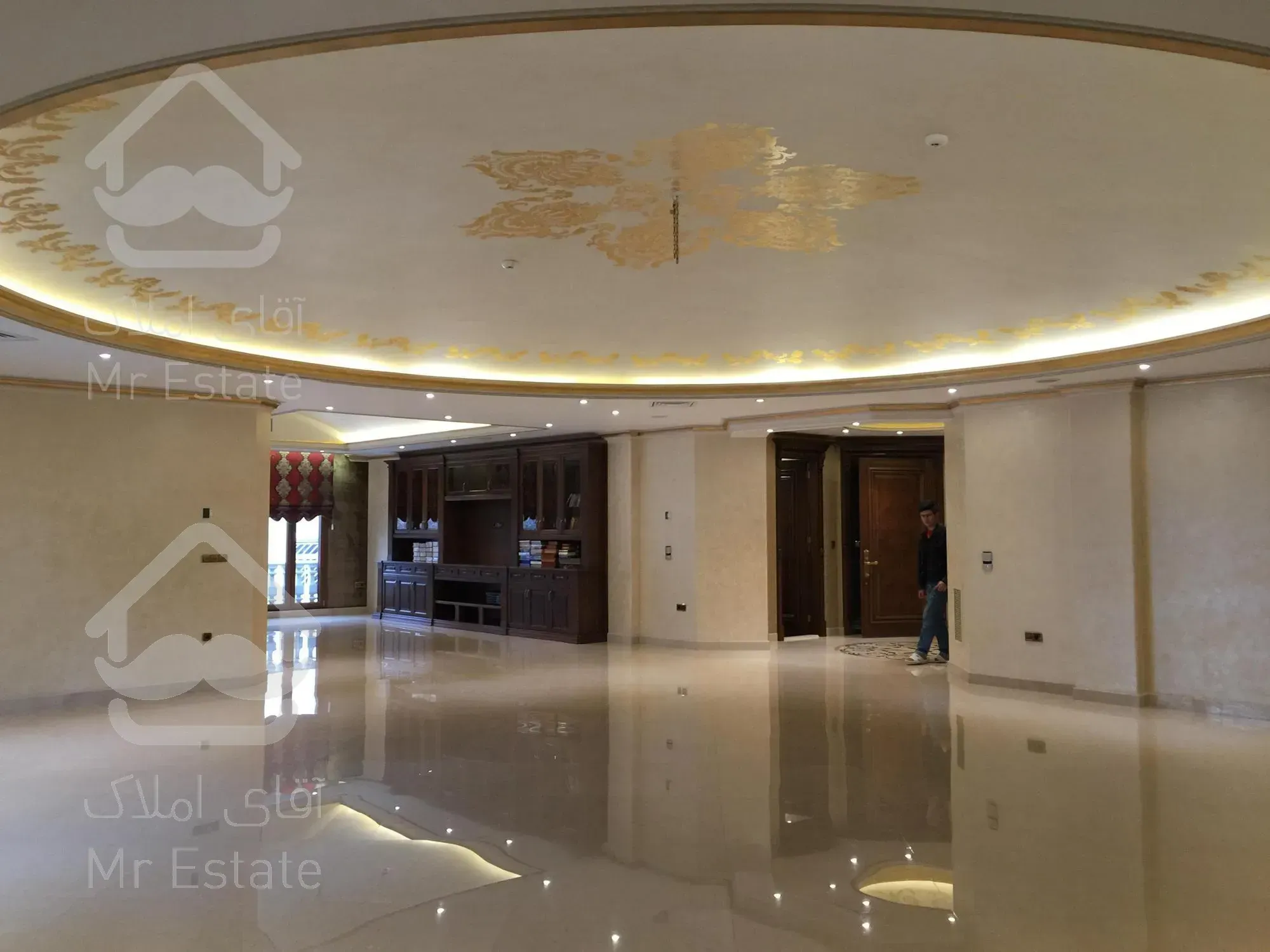 خرید ۴۲۵ متر تکواحدی در گرانترین لوکیشن سنبل