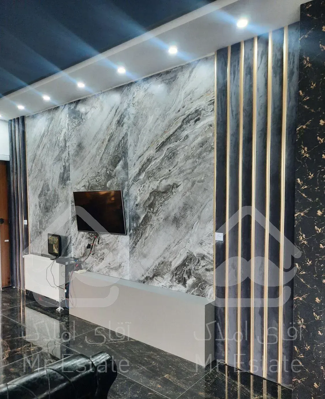 نرده و حفاظ شیشه استیل