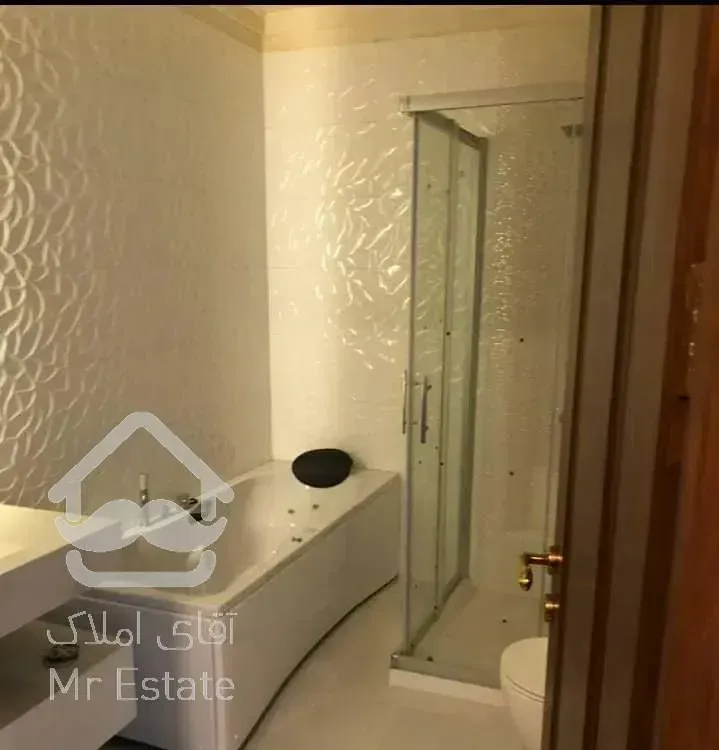 ۱۷۰ متر*فول مشاعات*لوکیشن تاپ