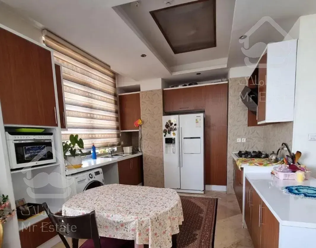 ۱۱۵ متر ۳ خوابه دزاشیب