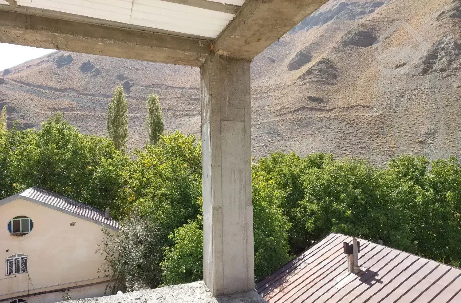 تهاتر تعدادی آپارتمان در حال ساخت با انواع ملک