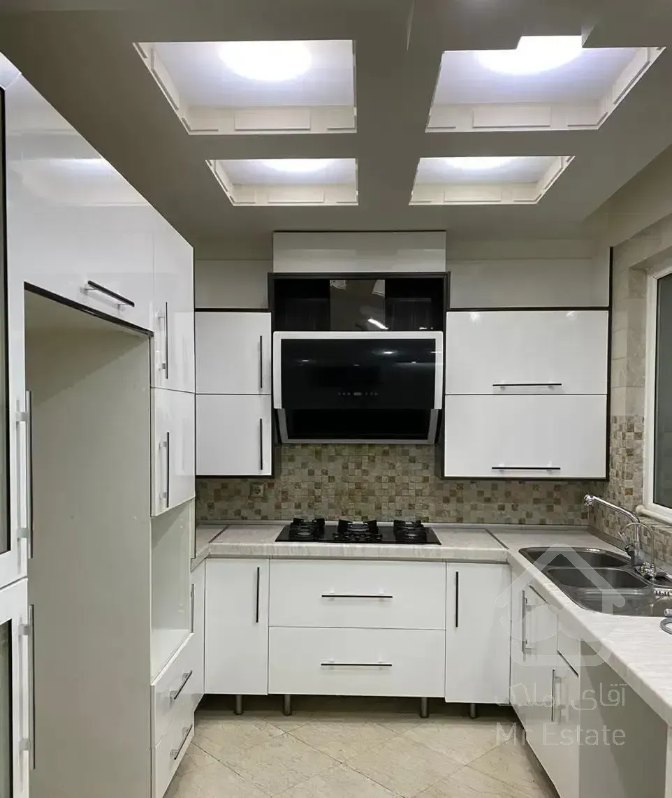 آپارتمان ۸۵ متری ۲ خواب ( تاپ لوکیشن)