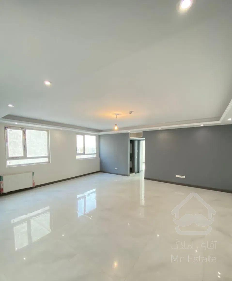 ۷۶ متر / ۲ خوابه/ سالن پرده خور/ جنوبی