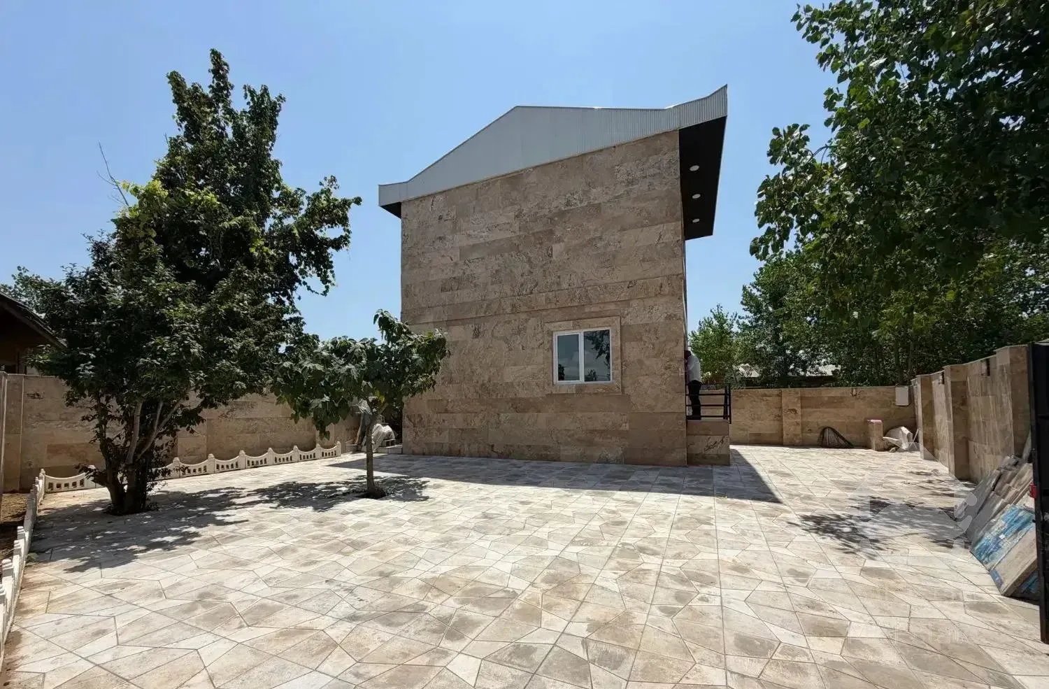 این ویلای در بهترین مناطق رشت فومن قرارگرفته