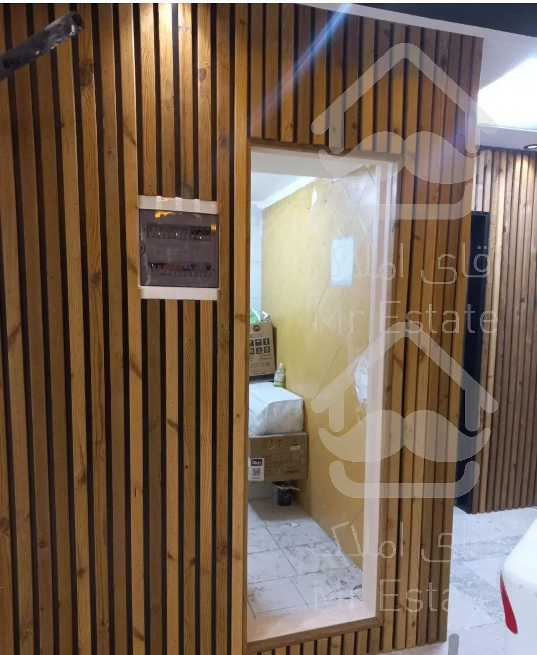 فروش نصاب نصب قرنیز لمینت پارکت دیوارپوش کفپوش چوب