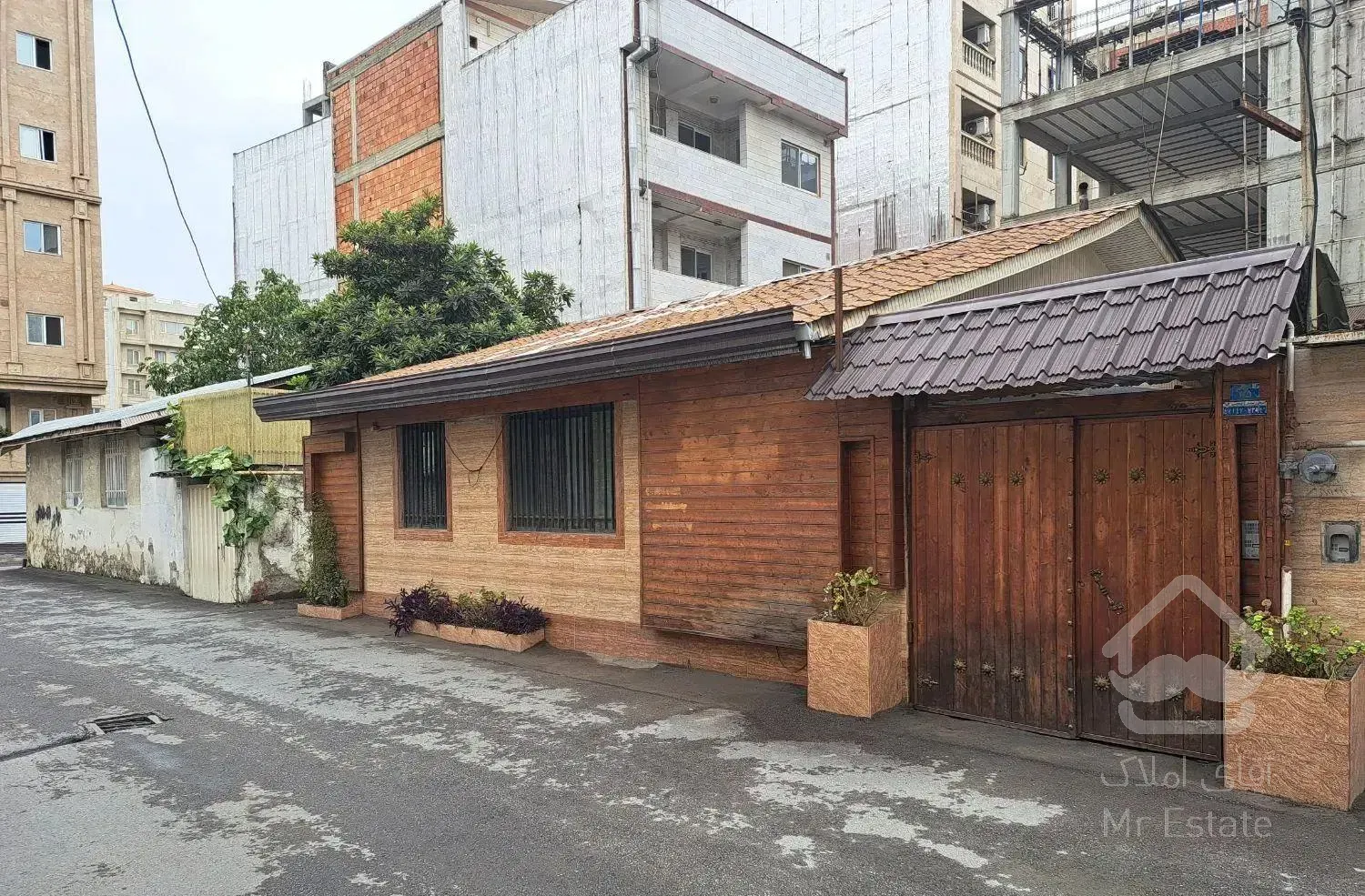 خانه ویلایی برای اجاره مخصوص کافه و آرایشگاه و...