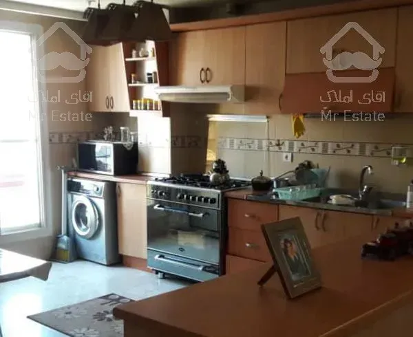 ۱۳۰ متر آپارتمان سه خواب (صادقیه)