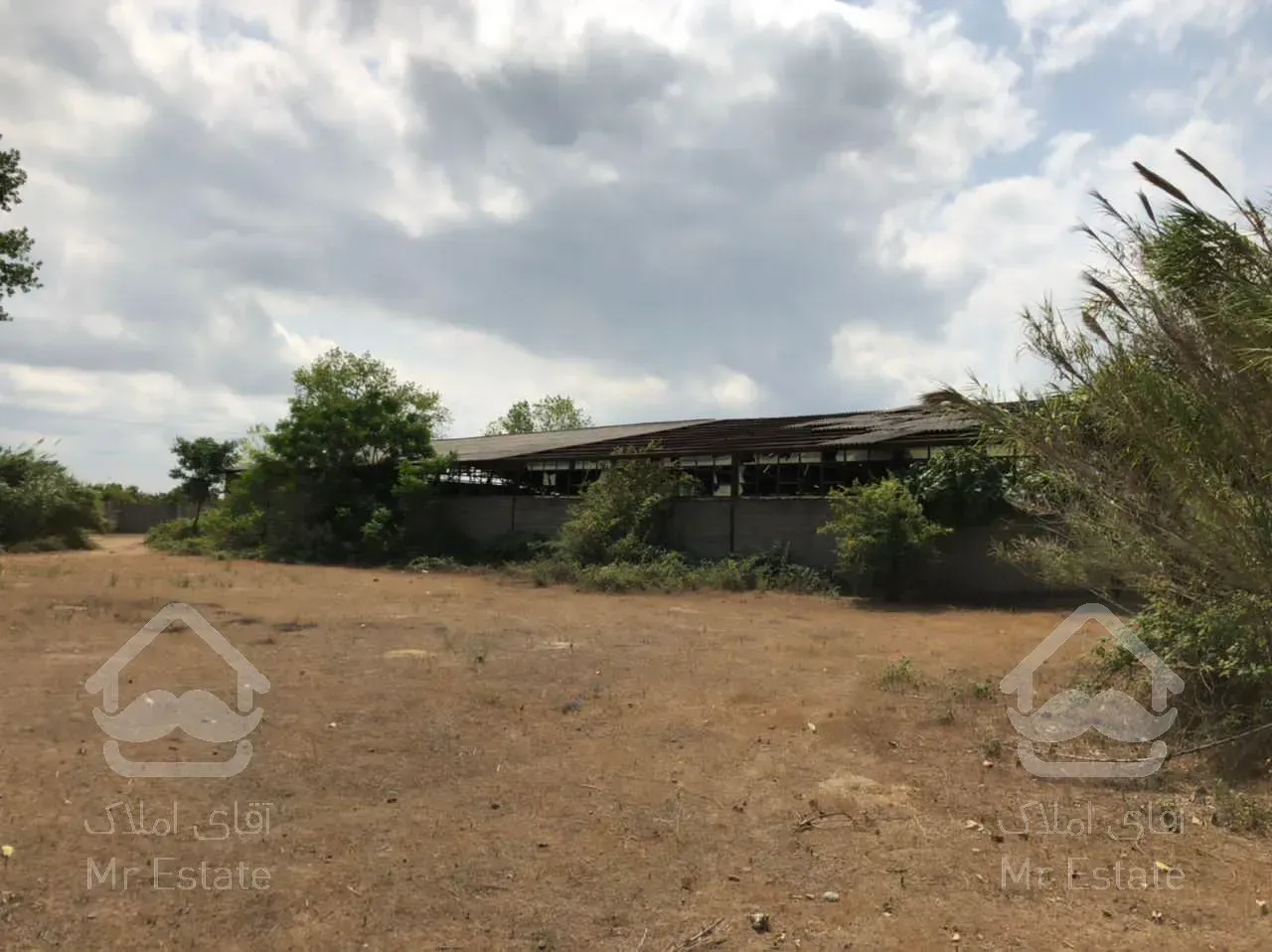 زمین واقع در فرح اباد ساری