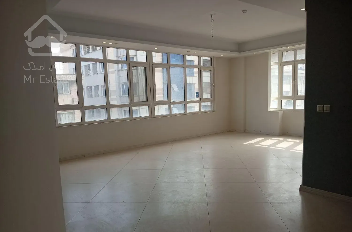 مطهری . ۱۴۹ متری ۳ خوابه