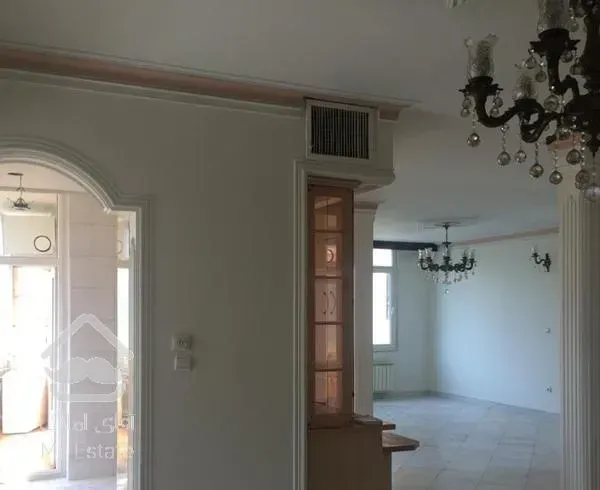 آپارتمان / 120متری / صادقیه / میدان خبرنگار