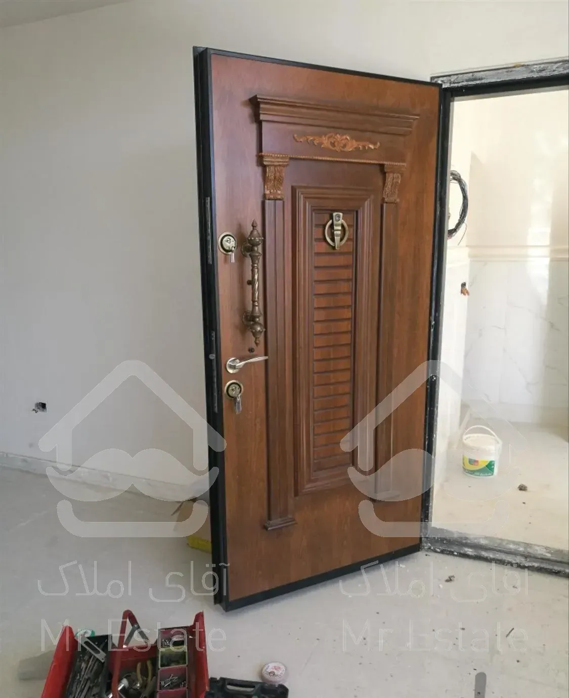 نصاب ( نصب ) درب ضدسرقت