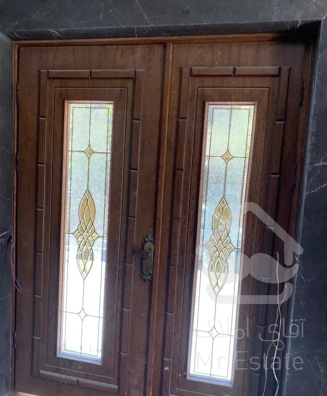 اقبال ۹۰ متر