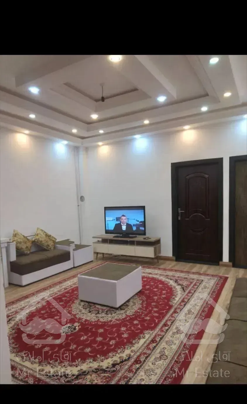 با درود اجاره ی سوئیت نوساز همراه با ۴۰۰متر حیاط