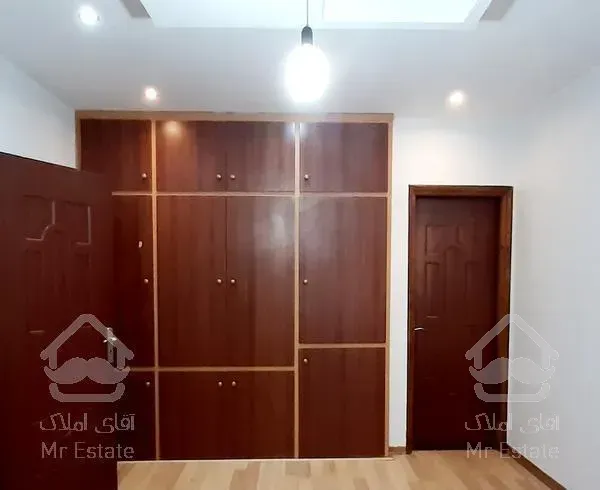 107 متری ، طبقه سوم فول امکانات