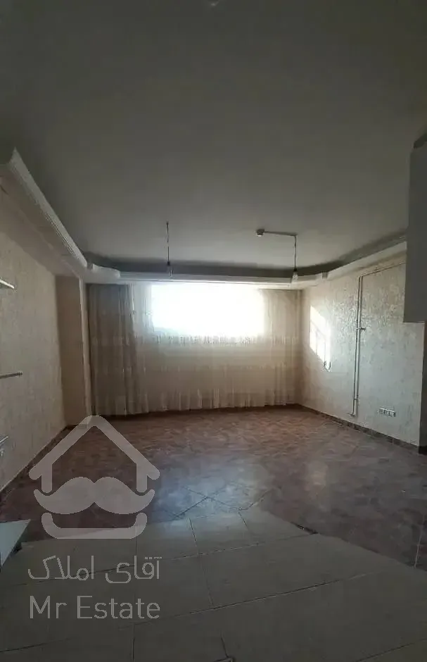 رهن و اجاره ۶۰متر ۱۳ابان آسانسوردار اندیشه پورمهدی