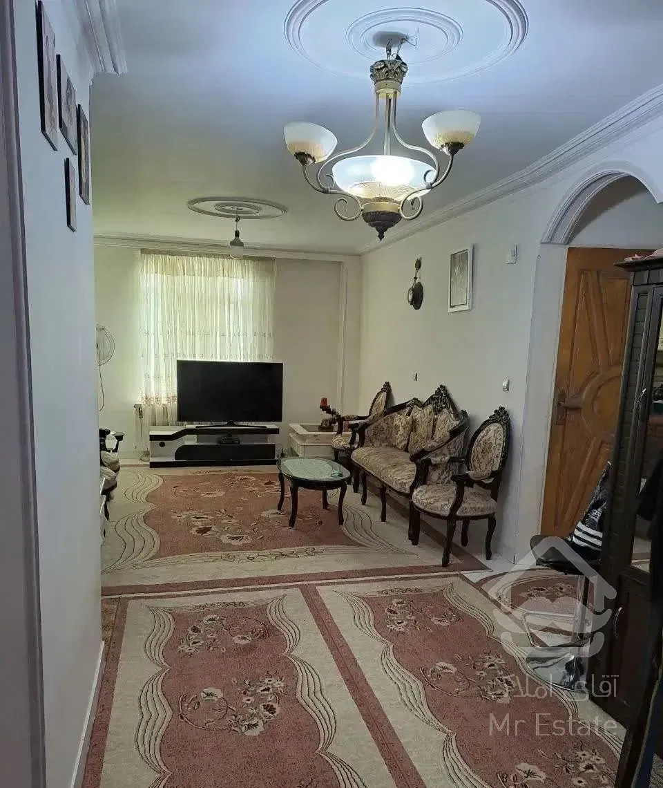 اجاره آپارتمان ۷۵ متری ۲ خوابه طبقه ۴ در هوانیروز