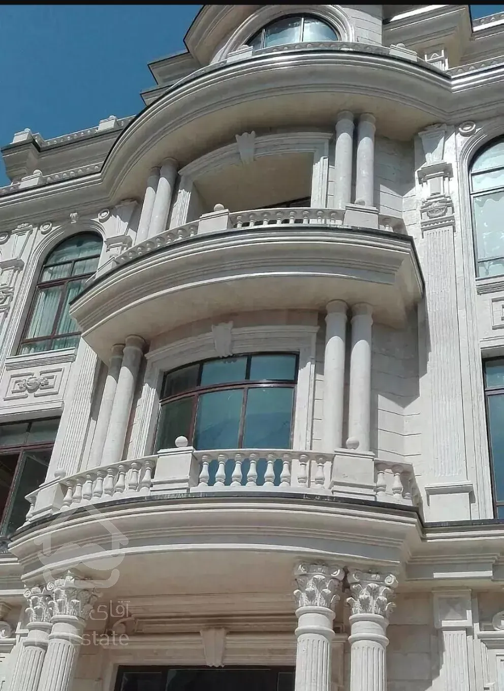 آپارتمان گلشهر135متر+حیاط20مترتک واحد