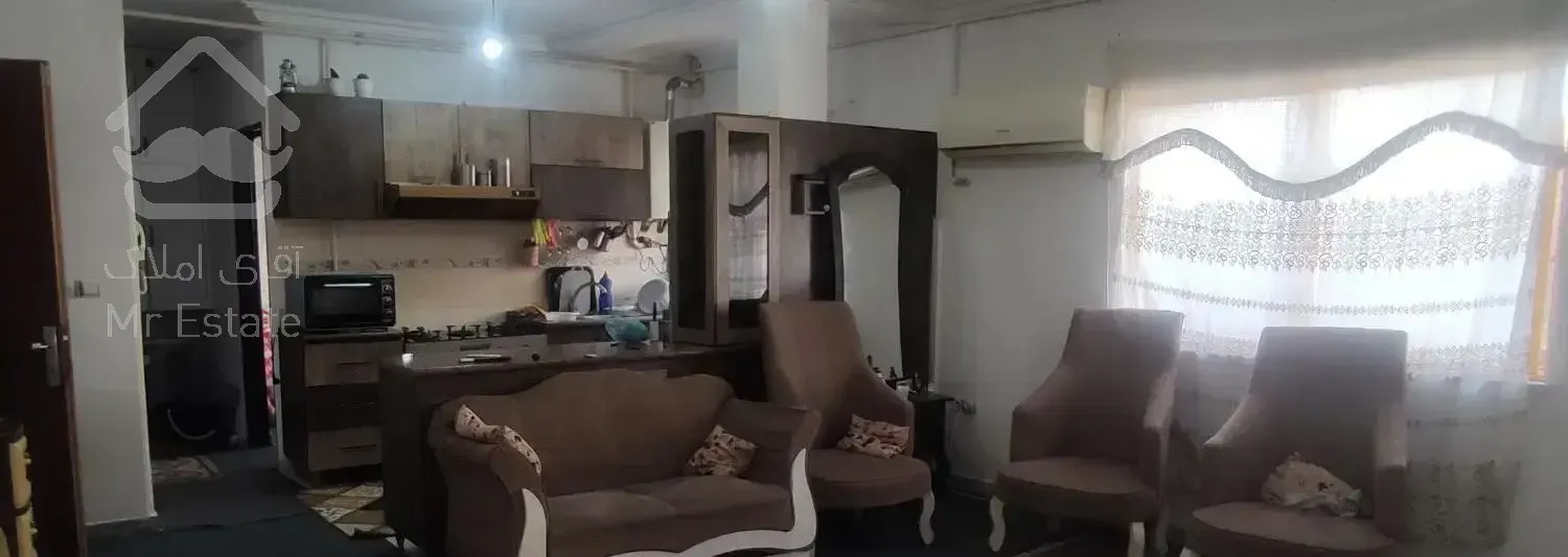 واحددوخواب در احمدیان عینک