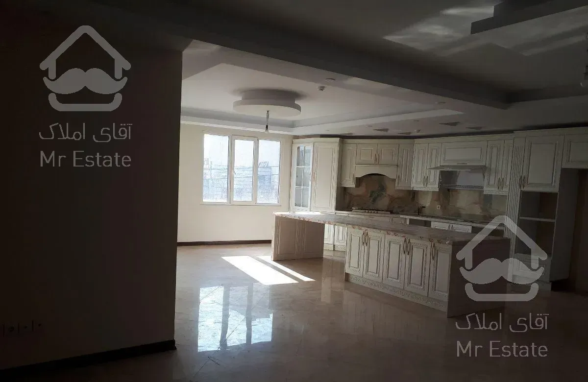 فروشنده واقعی 190 متری