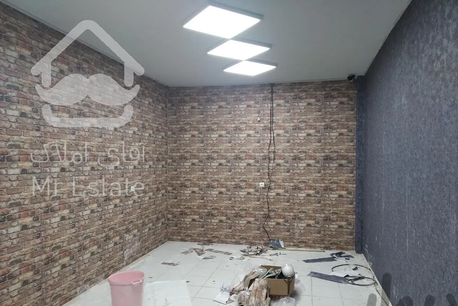 نصب کاغذ دیواری نصاب